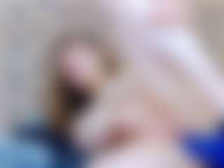 ivorydreams's Live Sex Cam Show