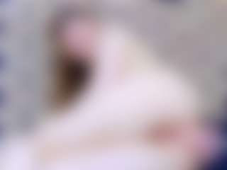 Spettacolo in cam dal vivo con ivorydreams - Squirt su Camsoda