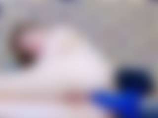 ivorydreams's Live Sex Cam Show