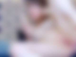 ivorydreams's Live Sex Cam Show