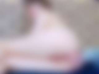 ivorydreams's Live Sex Cam Show