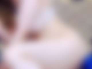 Live cam show with ivorydreams - Submissive on makecum.org