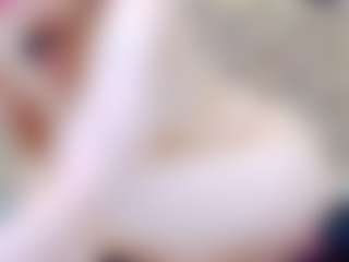 ivorydreams's Live Sex Cam Show