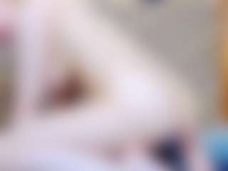 ivorydreams's Live Sex Cam Show