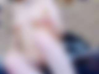 ivorydreams's Live Sex Cam Show