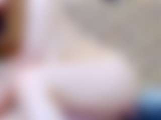 ivorydreams's Live Sex Cam Show