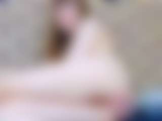 ivorydreams's Live Sex Cam Show
