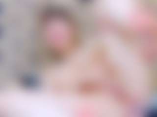 ivorydreams's Live Sex Cam Show