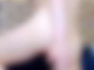 ivorydreams's Live Sex Cam Show
