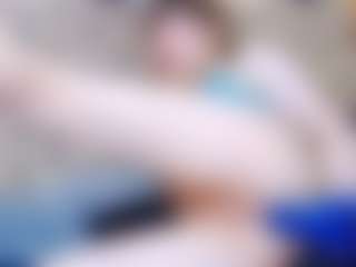 Live cam show with ivorydreams - Shaved Pussy Teen (18+) on Camsoda