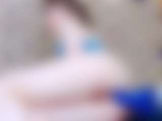 ivorydreams's Live Sex Cam Show
