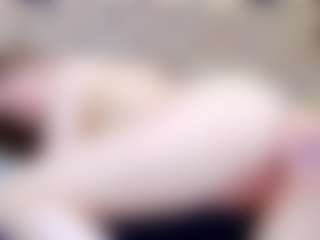 ivorydreams's Live Sex Cam Show