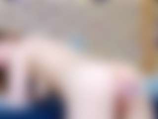 ivorydreams's Live Sex Cam Show