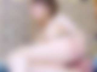 ivorydreams's Live Sex Cam Show