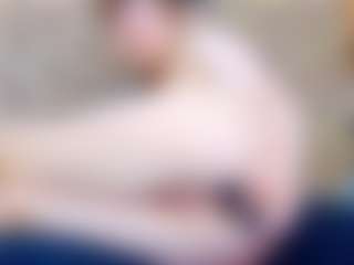 ivorydreams's Live Sex Cam Show