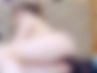ivorydreams's Live Sex Cam Show