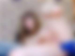 ivorydreams's Live Sex Cam Show