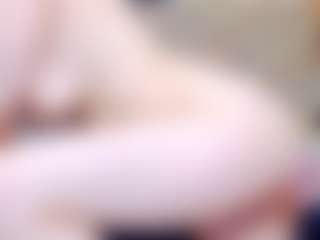 ivorydreams's Live Sex Cam Show