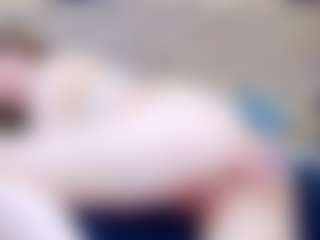 Live cam show with ivorydreams - Cowgirl on TeamSkeetLive