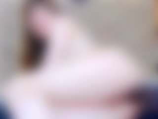 ivorydreams's Live Sex Cam Show
