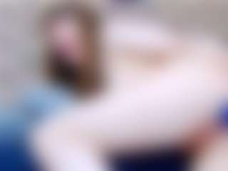 Live cam show with ivorydreams - Smoking on Camsoda
