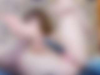 ivorydreams's Live Sex Cam Show