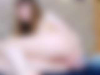 ivorydreams's Live Sex Cam Show