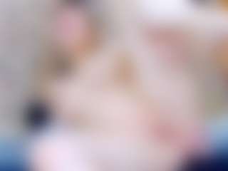 ivorydreams's Live Sex Cam Show