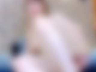 ivorydreams's Live Sex Cam Show