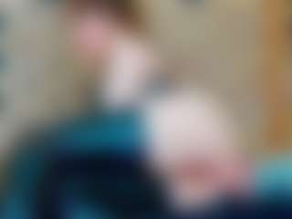 Live cam show with ivorydreams - Cowgirl on chickslive.net