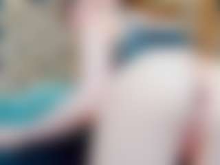 ivorydreams's Live Sex Cam Show