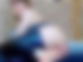 ivorydreams's Live Sex Cam Show