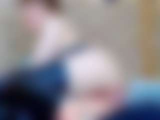 ivorydreams's Live Sex Cam Show