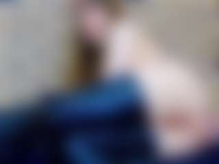 ivorydreams's Live Sex Cam Show