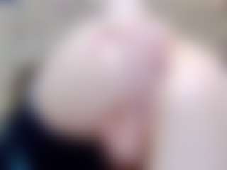 ivorydreams's Live Sex Cam Show