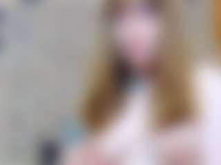 ivorydreams's Live Sex Cam Show