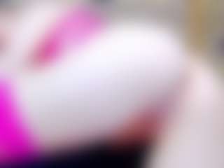 Spettacolo in cam dal vivo con ivorydreams - Bondage su Camsoda