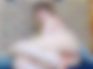 Spettacolo in cam dal vivo con ivorydreams - Petite su Camsoda