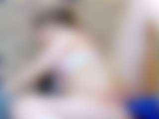 ivorydreams's Live Sex Cam Show
