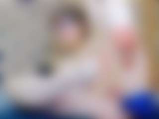 Live cam show with ivorydreams - Petite Teen (18+) on StripNow