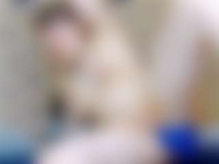 ivorydreams's Live Sex Cam Show