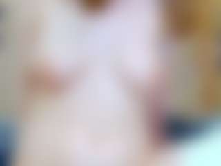 ivorydreams's Live Sex Cam Show