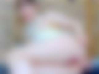 ivorydreams's Live Sex Cam Show