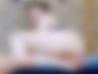 ivorydreams's Live Sex Cam Show