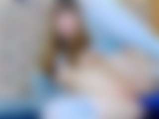ivorydreams's Live Sex Cam Show