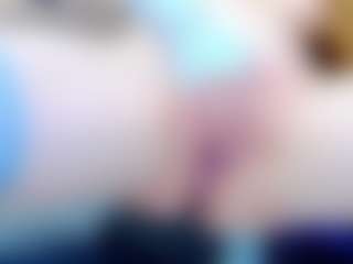 ivorydreams's Live Sex Cam Show