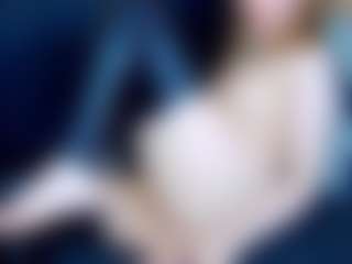 ivorydreams's Live Sex Cam Show