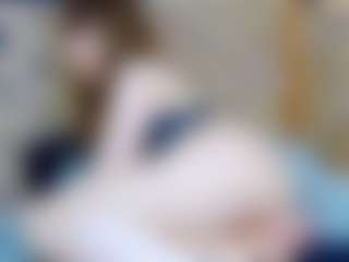 Live cam show with ivorydreams - Green Eyes on Camsoda