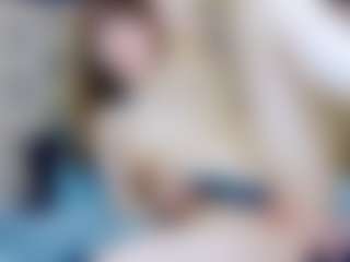 Live cam show with ivorydreams - Shaved on Soda Cam