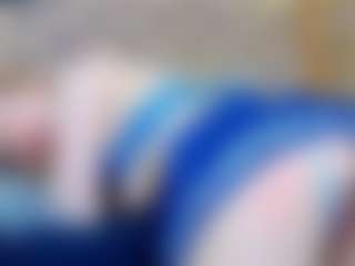 ivorydreams's Live Sex Cam Show